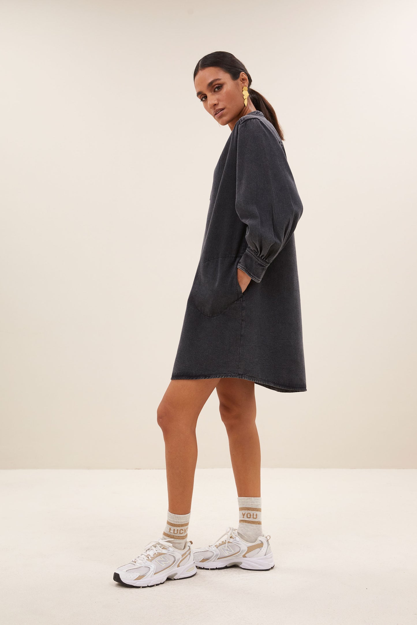 Robe pino noire