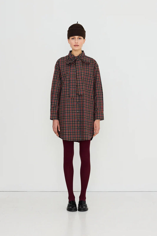 Robe à carreaux rouge et marron