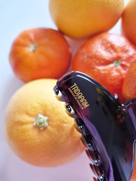 Pince à cheveux marron