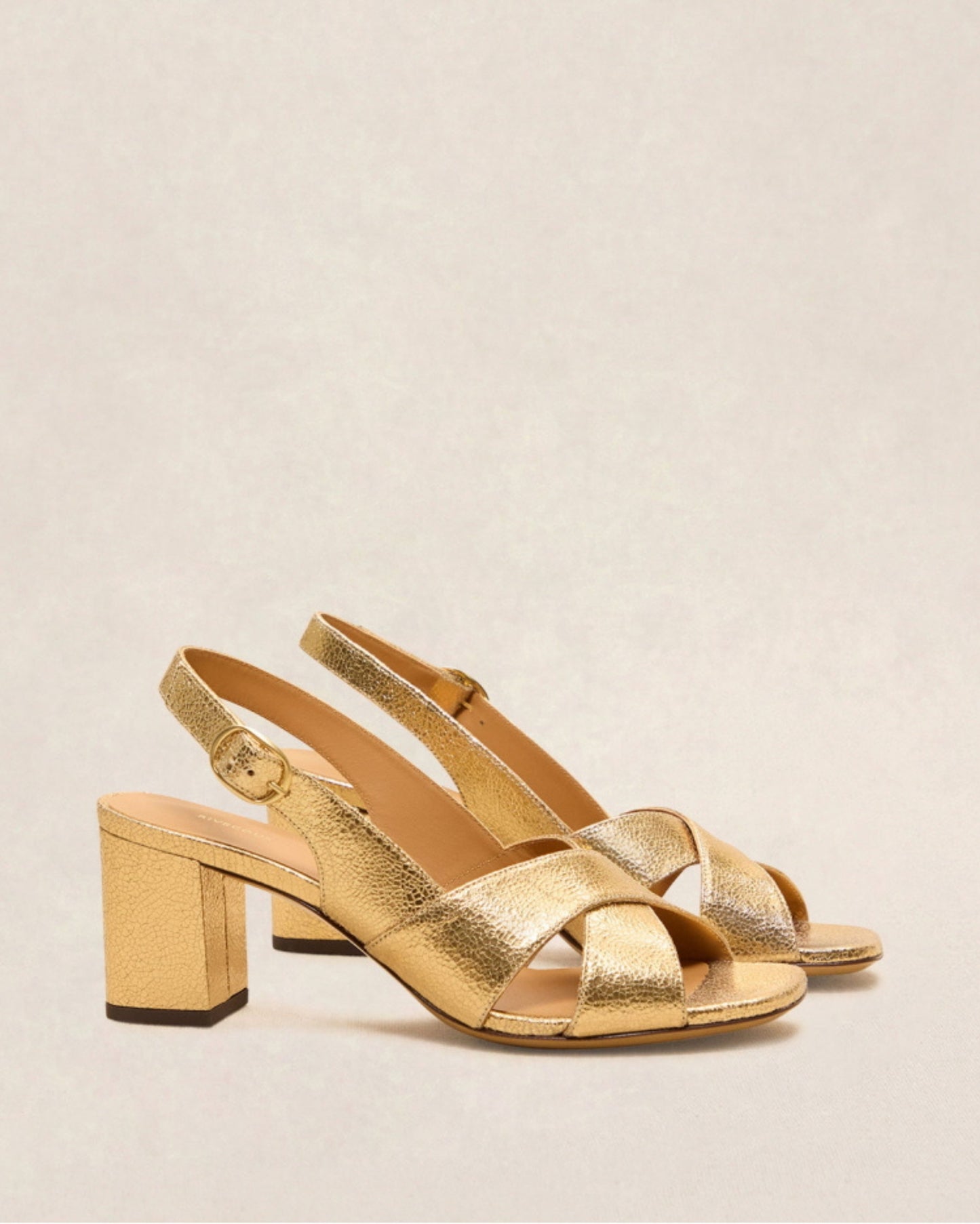 Sandales n°652 cuir doré