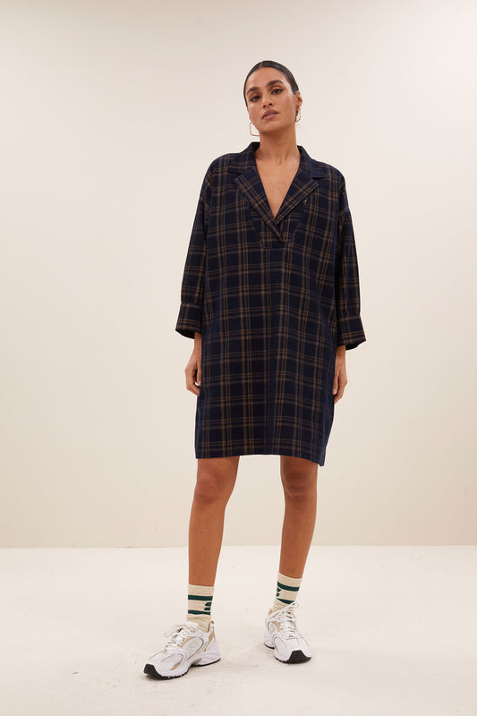 Robe pino à carreaux