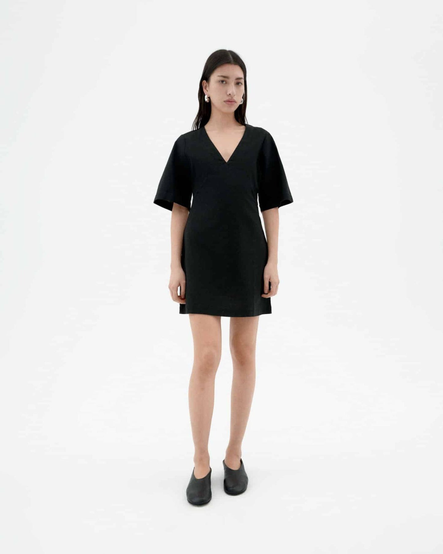 Robe kim noire