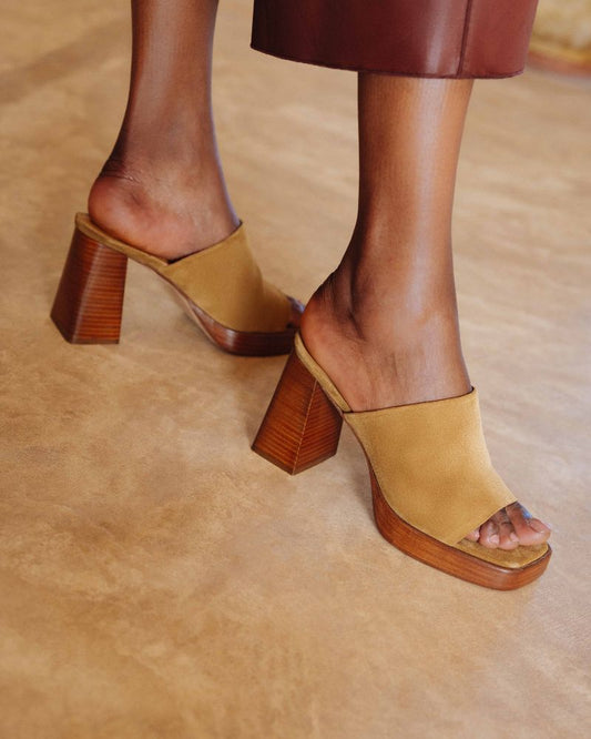 Mule Renata muscade
