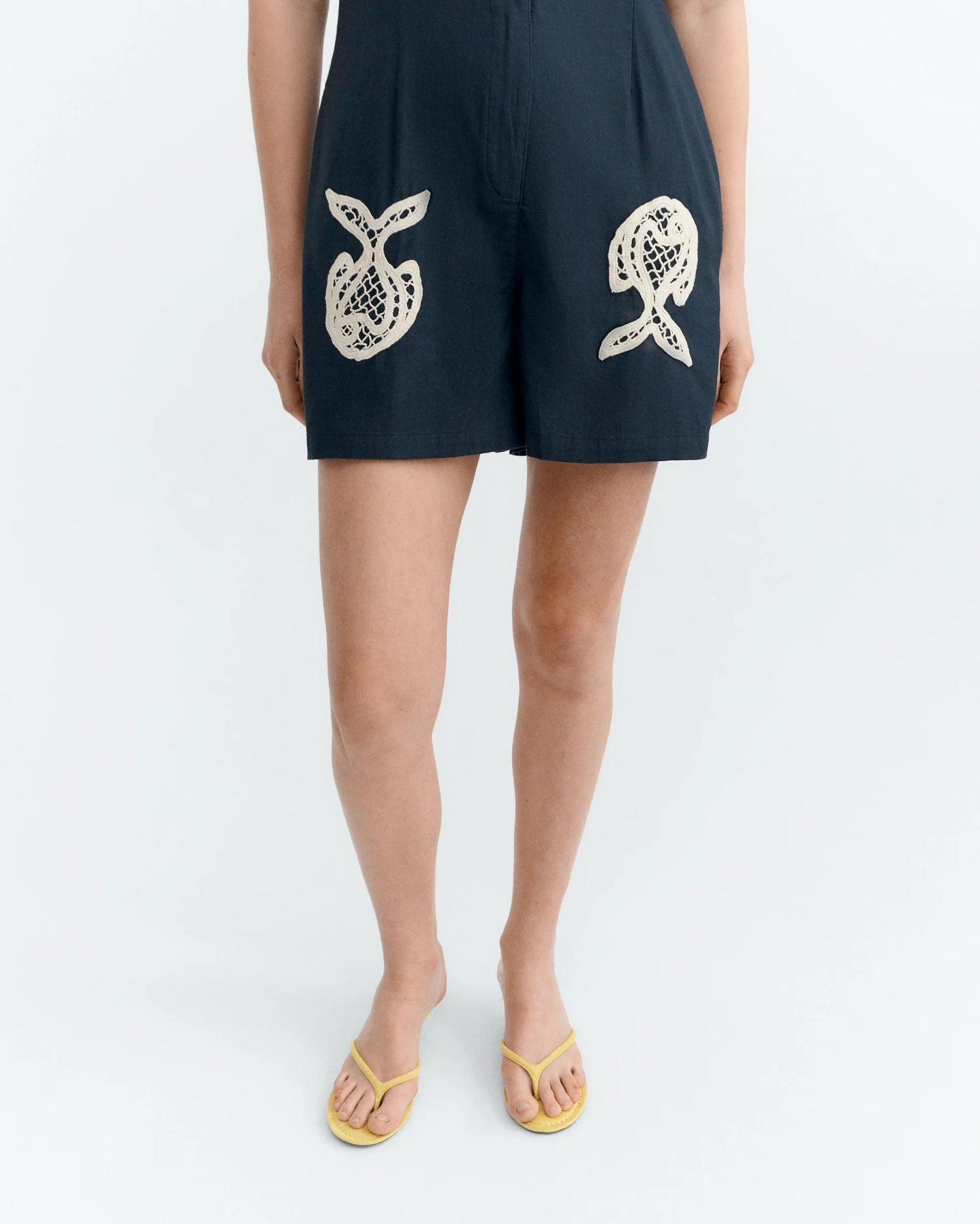 Combi-short Roberta patch poisson