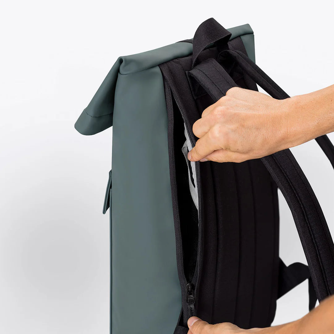 SAC A DOS JANNIK MEDIUM 16L pine green