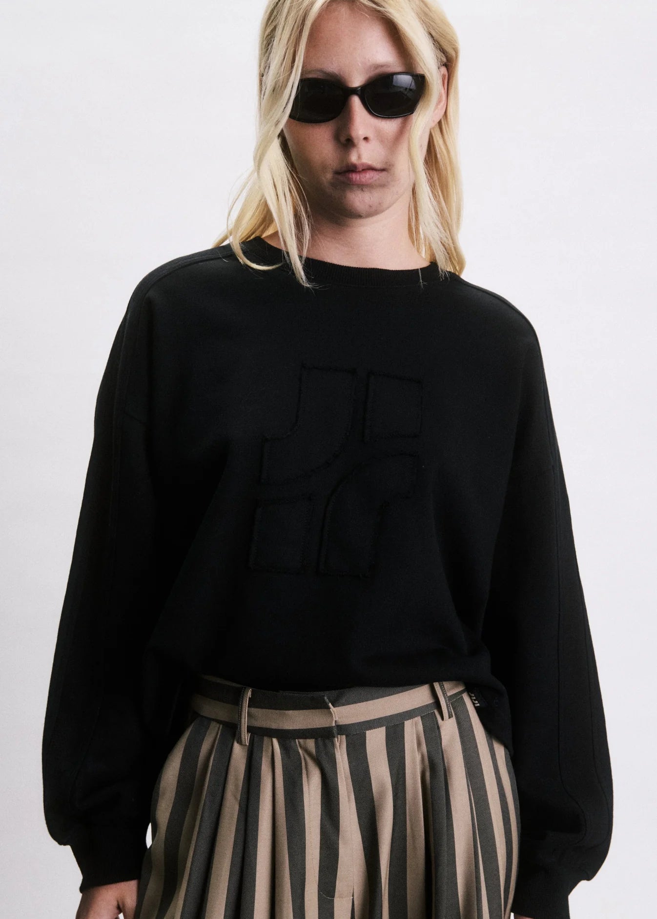 Sweat Soen court noir