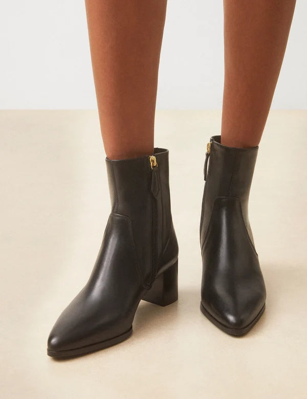 Bottines n°556 cuir noir