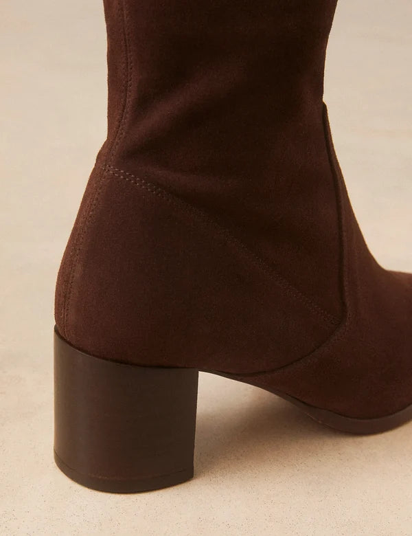 Bottines n°556 cuir suède marron chocolat