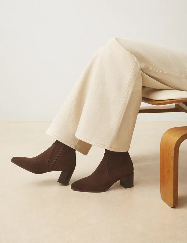 Bottines n°556 cuir suède marron chocolat