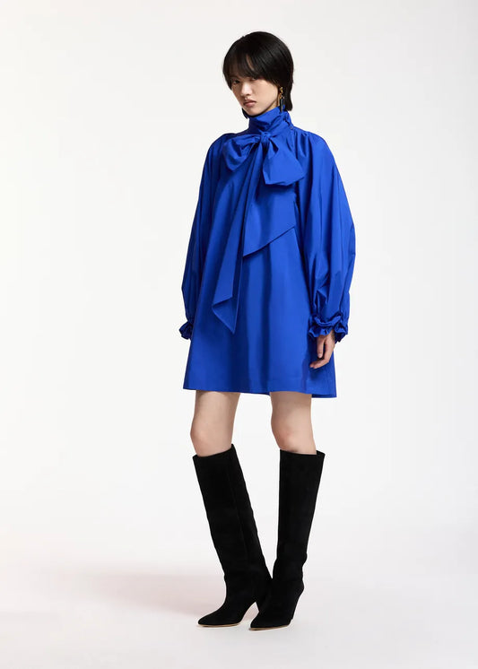 Robe Khai bleu électrique à noeud papillon