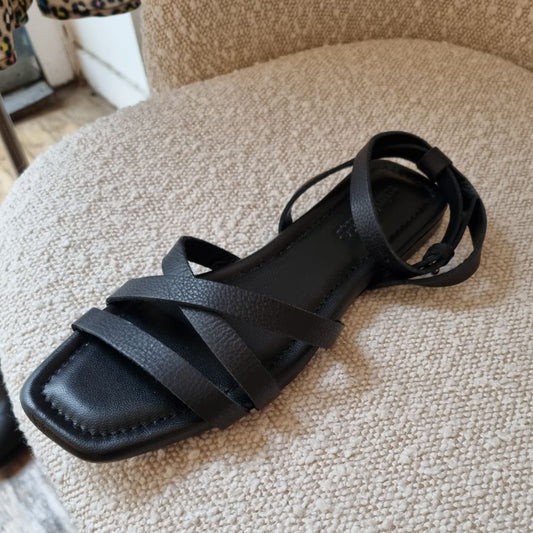 Sandales Adriana black