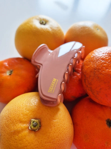 Pince à cheveux rose rougir