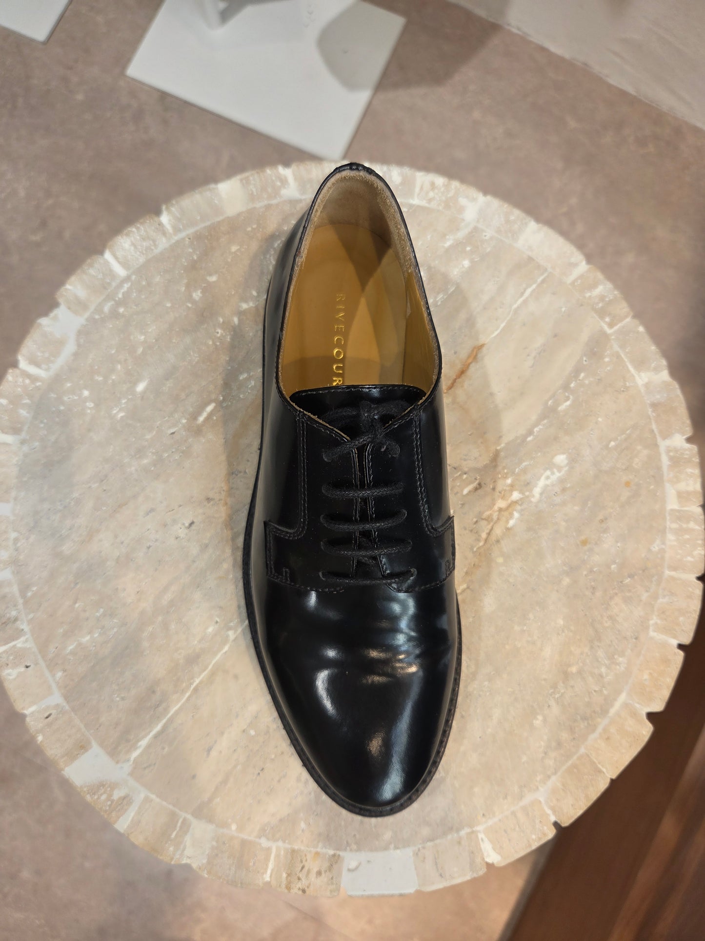 Derbie n°83 noir
