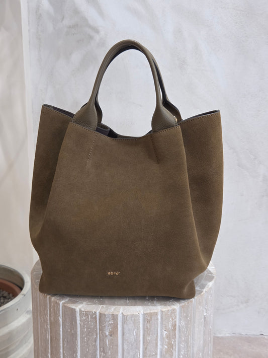 Sac shopping essential medium cuir suede dark military